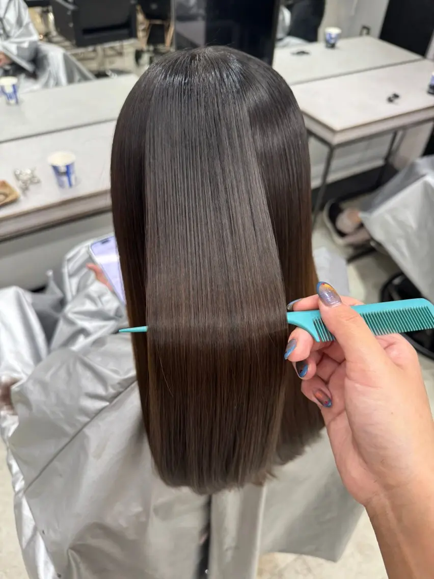 パーマ カット 縮毛矯正 トリートメント 透明感カラー✨艶髪 制作🌱山根あゆみのヘアスタイル