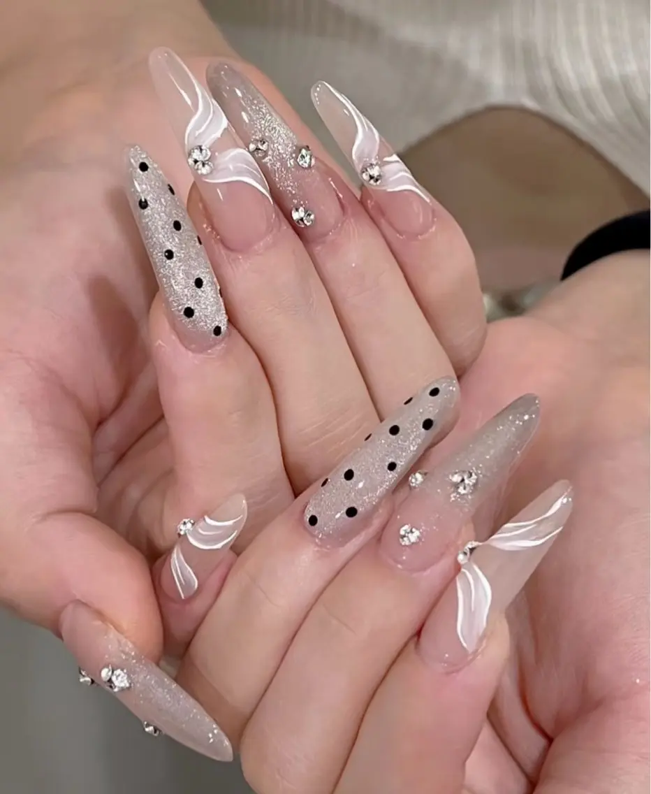 ネイル ハンドネイル Luvia Ginzaのネイルデザイン