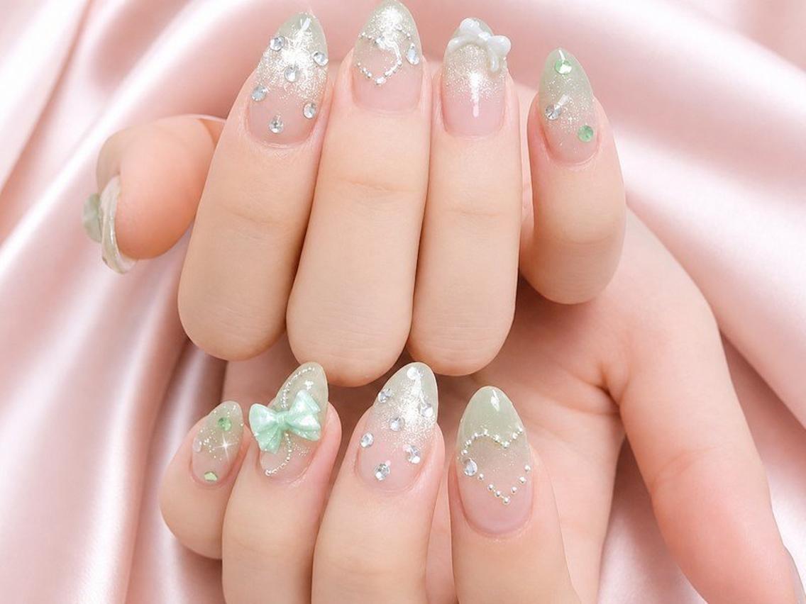 ネイル グラデーション マグネットネイル ハンドネイル Lili Nail Studio西荻窪店のネイルデザイン