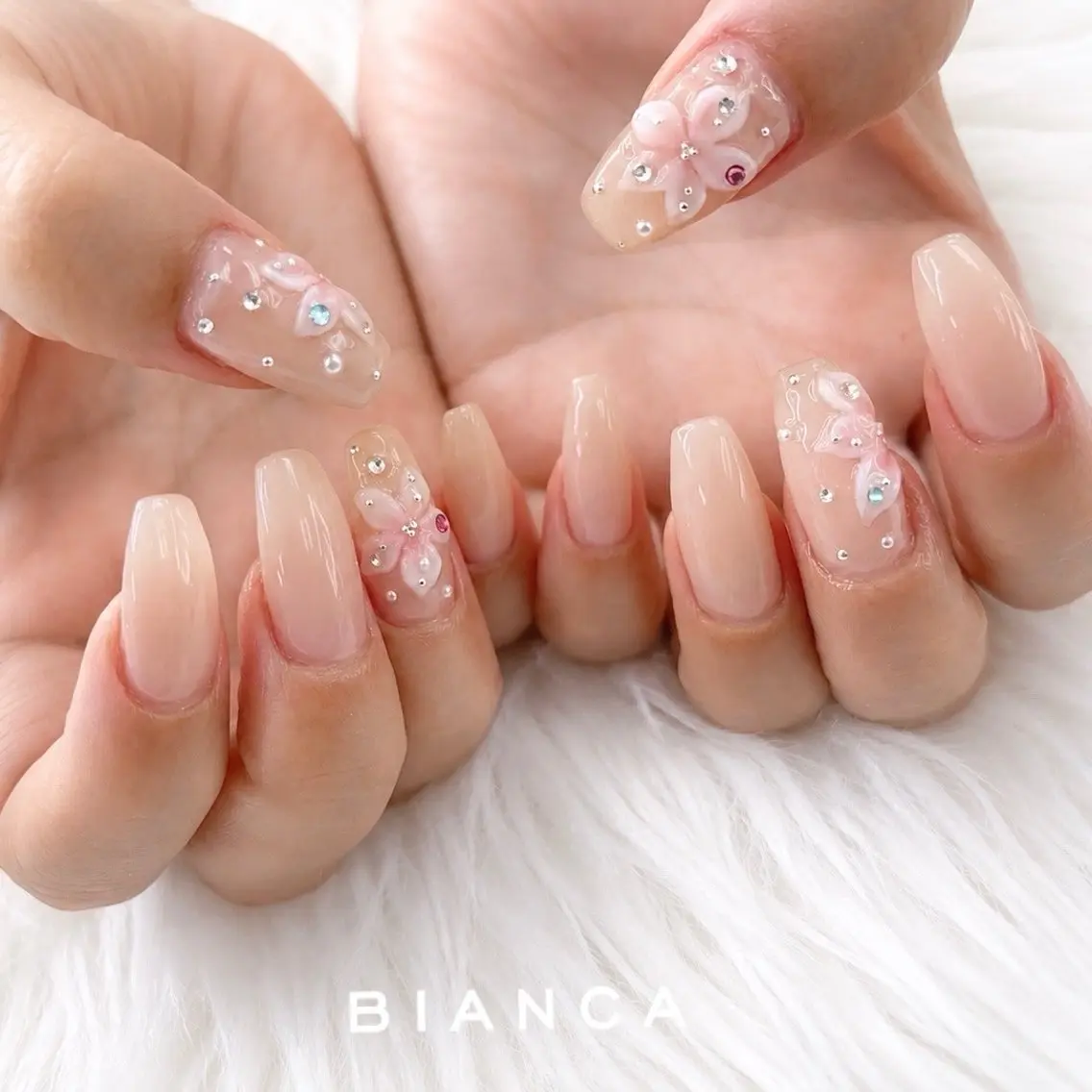 ネイル アートネイル フラワーネイル ハンドネイル Bianca大宮店 上野のネイルデザイン