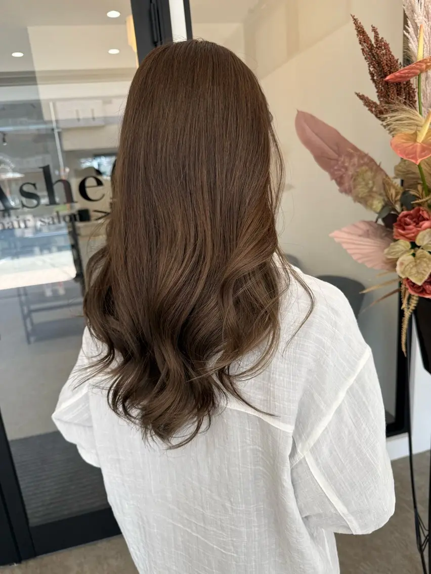 ロング 清水 咲のヘアスタイル