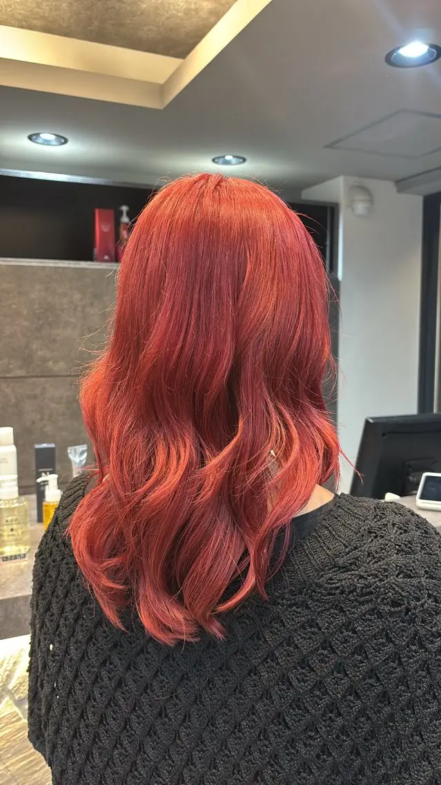 カラー ピンクカラー レイヤー✂︎ぷつボブ 艶カラー🤍noaのヘアスタイル