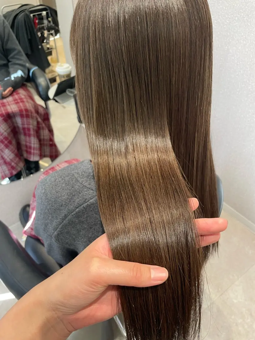 ロング カラー アクアカラー ベージュカラー オリーブベージュ トリートメント カット ヘアカラー トリートメント 女性リピ90%🍨 🩷佐藤みずきのヘアスタイル