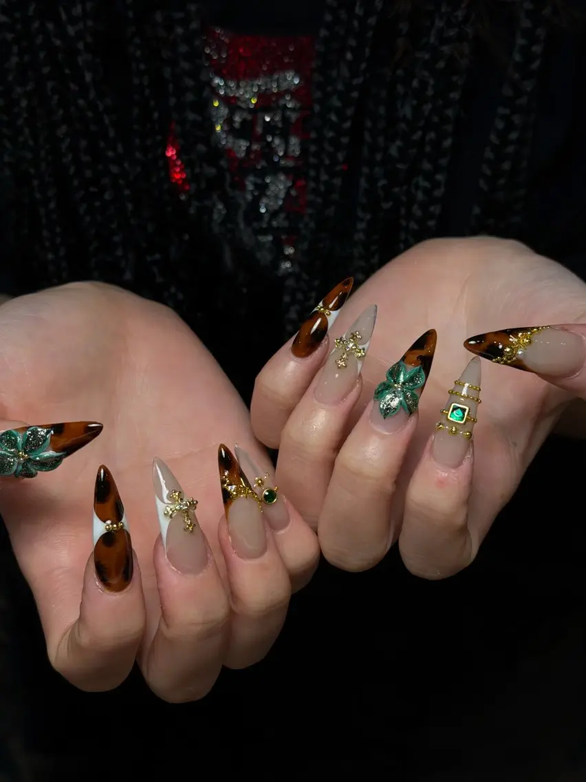 ネイル 韓国ネイル マグネットネイル シンプルネイル 夏ネイル ハンドネイル CoMo Nailのネイルデザイン