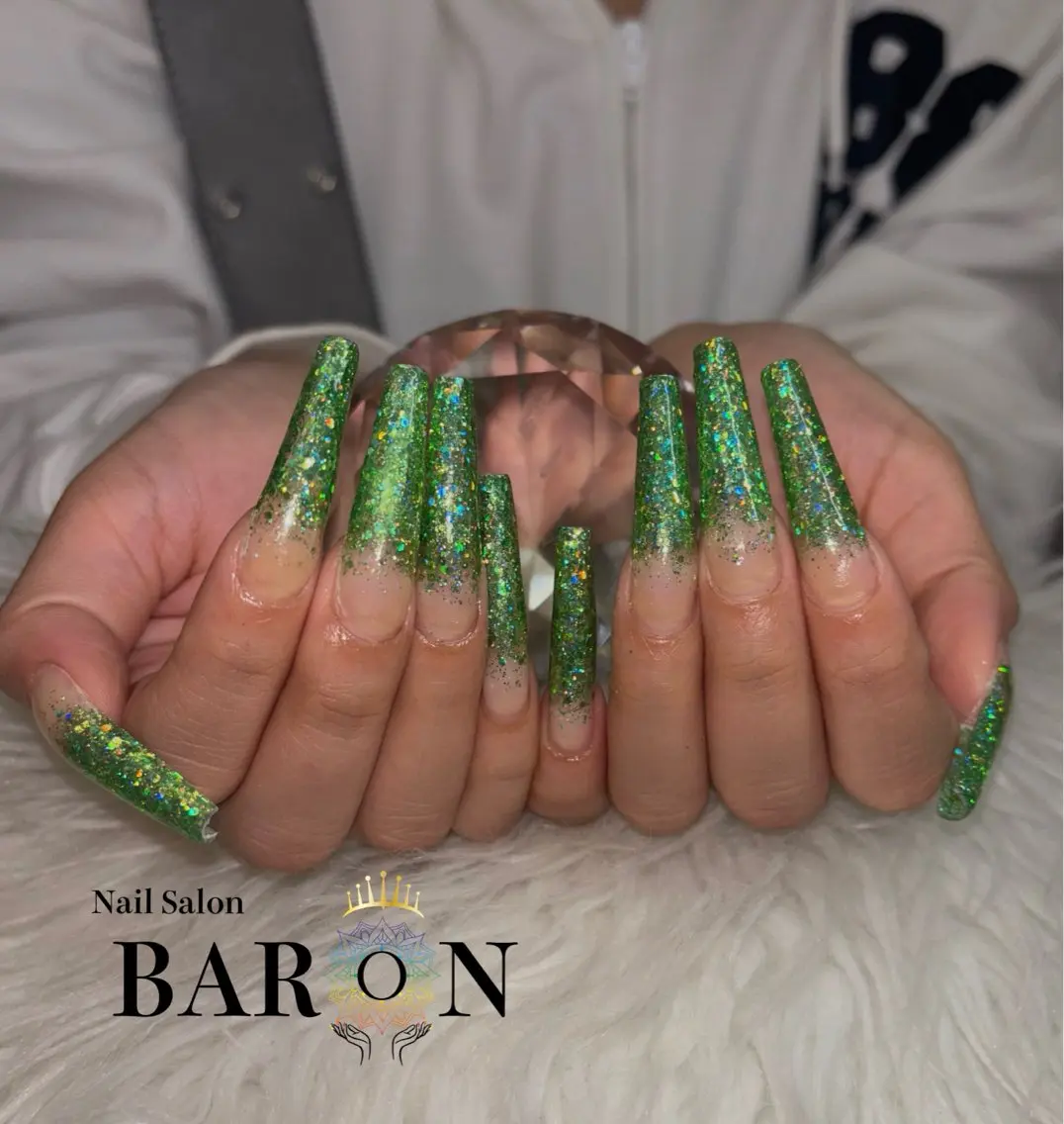 ネイル ラメ(グリッター) ラメグラデーション スカルプネイル BARON tomonaのネイルデザイン