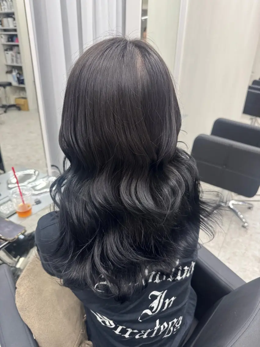 カラー りこ / 透明感カラー🎀🫧のヘアスタイル