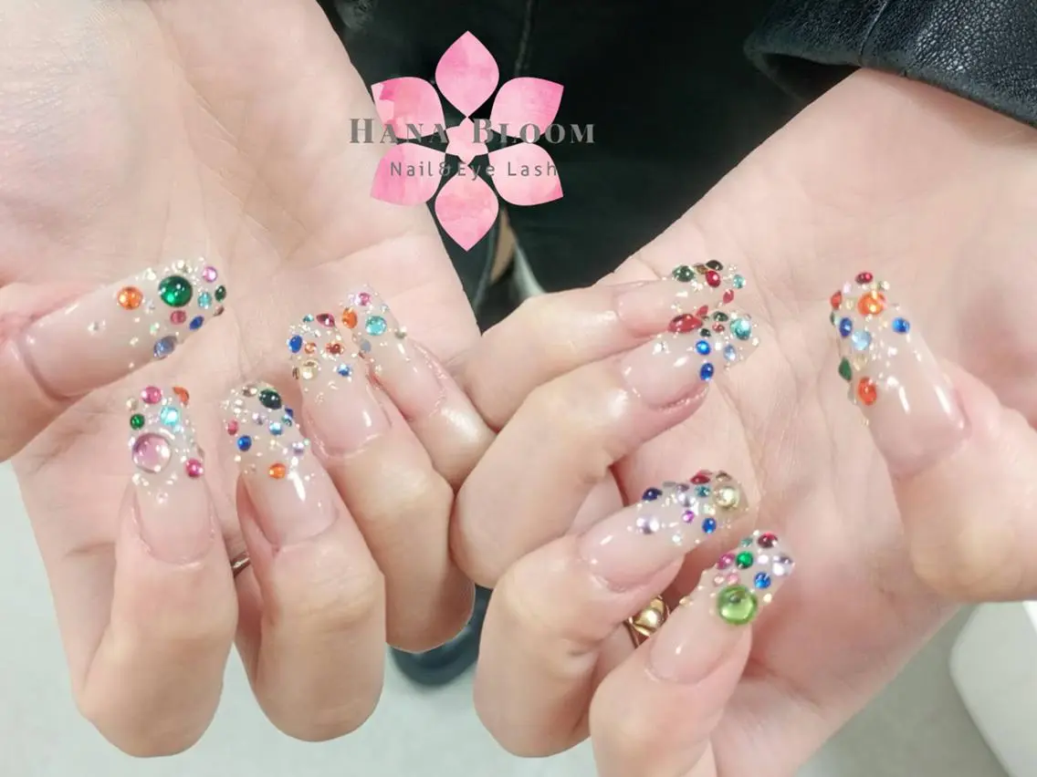 ネイル 長さ出し フットネイル 韓国ネイル マグネットネイル 持ち込み ハンドネイル ハンドケア Hana Bloom Nail💗YUIのネイルデザイン
