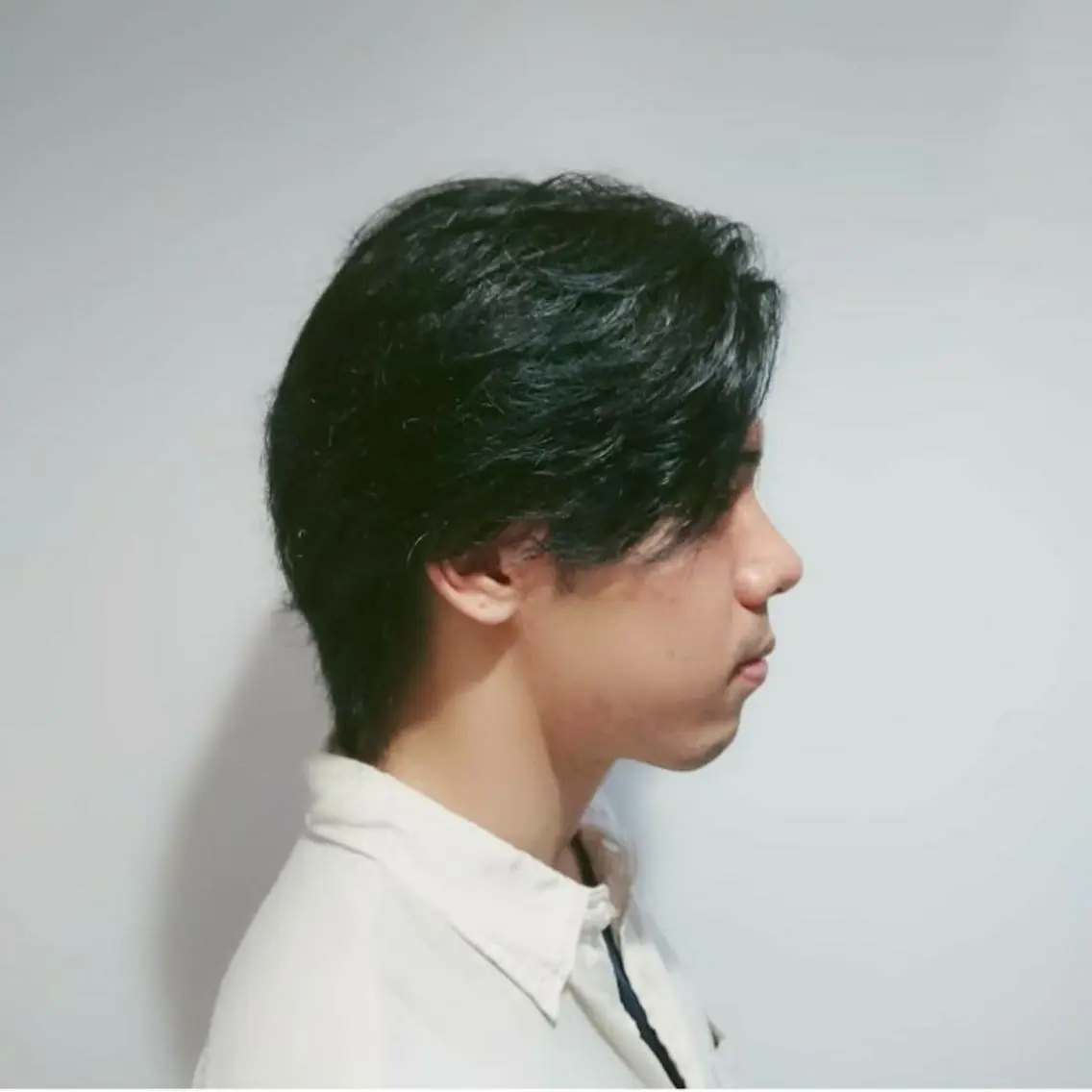 ショート カラー パーマ メンズ 刈り上げ 黒髪 ブルーカラー ブルーブラック カット ヘアカラー トリートメント かわい ゆうな 髪質改善/縮毛矯正のヘアスタイル