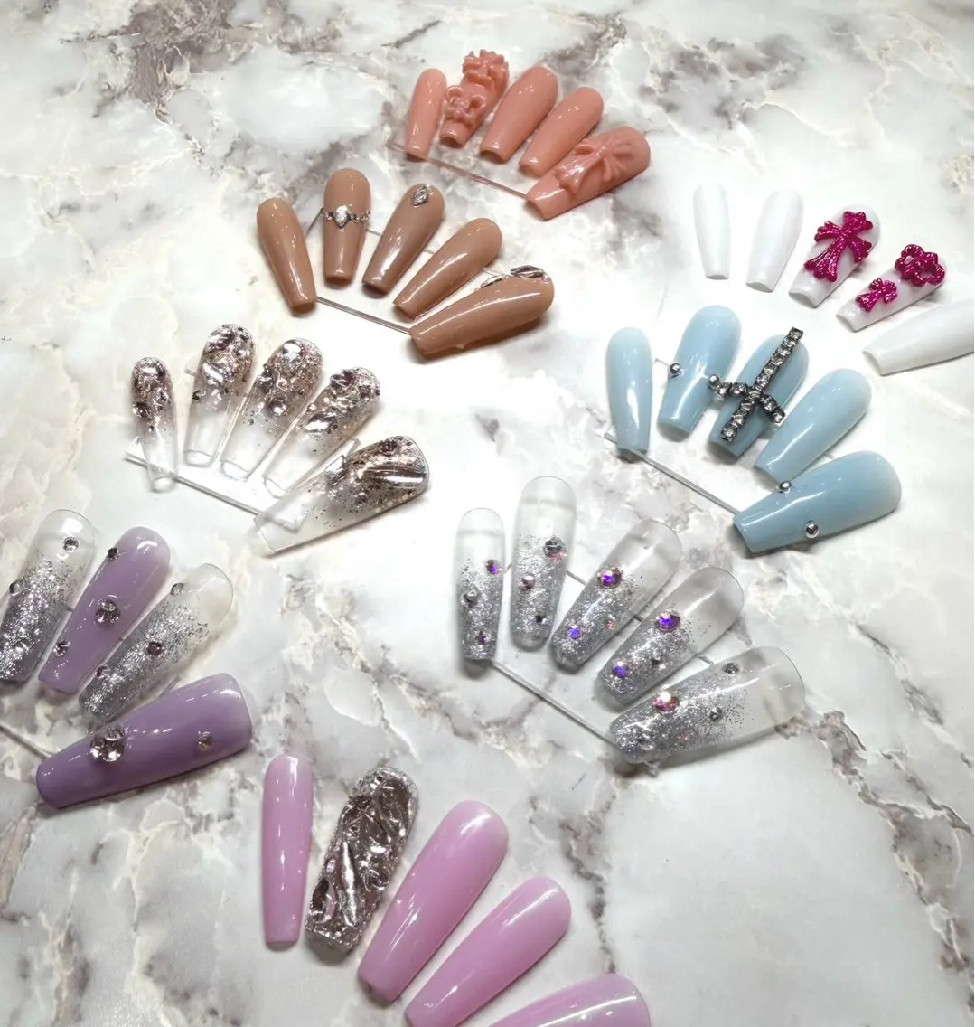 ネイル ラメ(グリッター) スカルプネイル ストーンネイル ハンドネイル ハンドケア Rits Nail 👽HARUTOのネイルデザイン