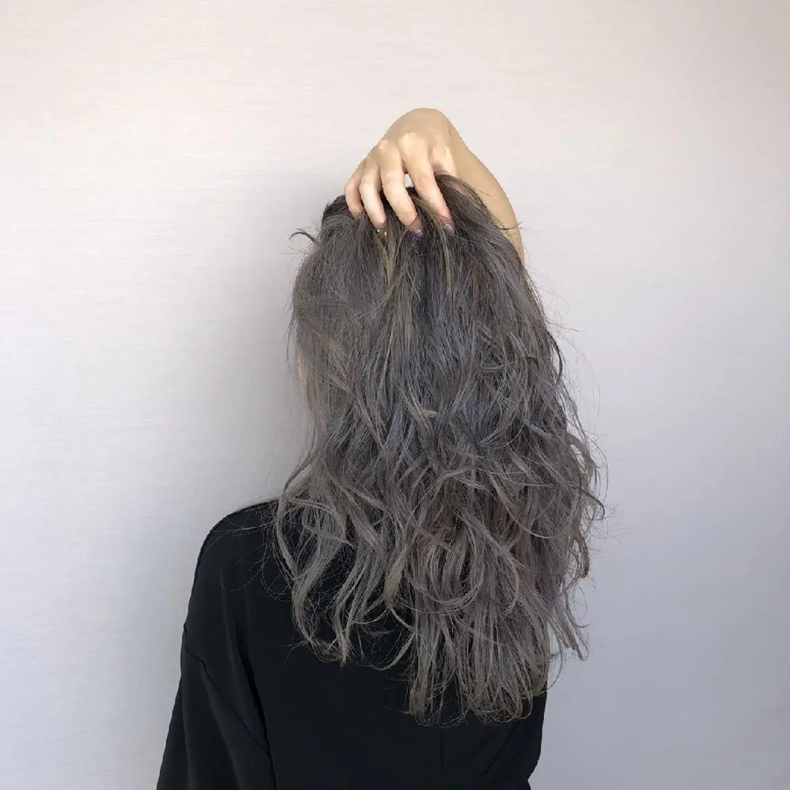 ロング カラー looker ルーカーのヘアスタイル