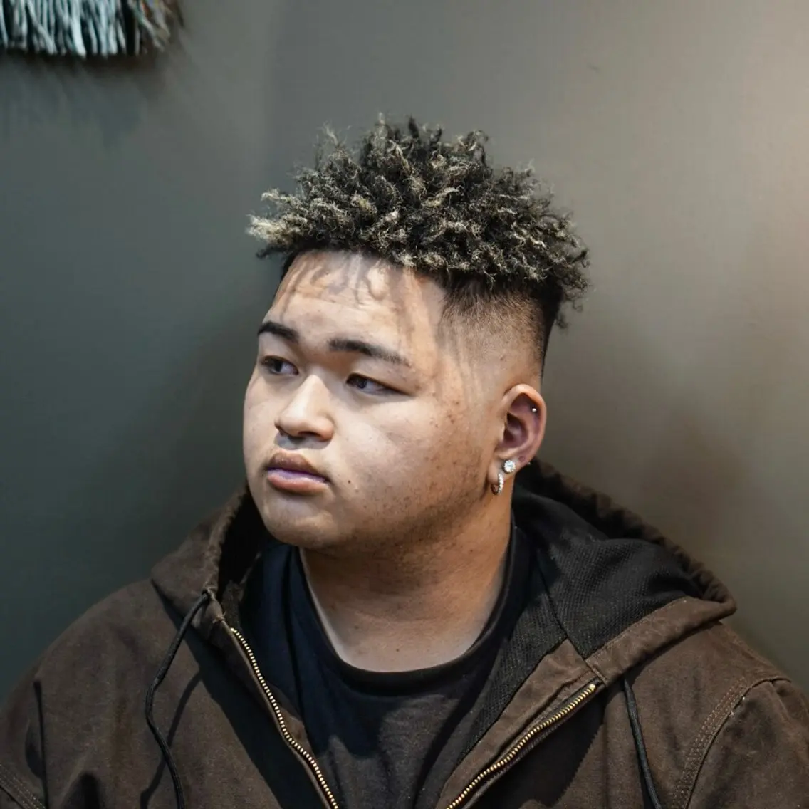 ショート パーマ メンズ メンズブリーチ 刈り上げ カット パーマ 💈PRO SHOP WAVE 望愛💈のヘアスタイル