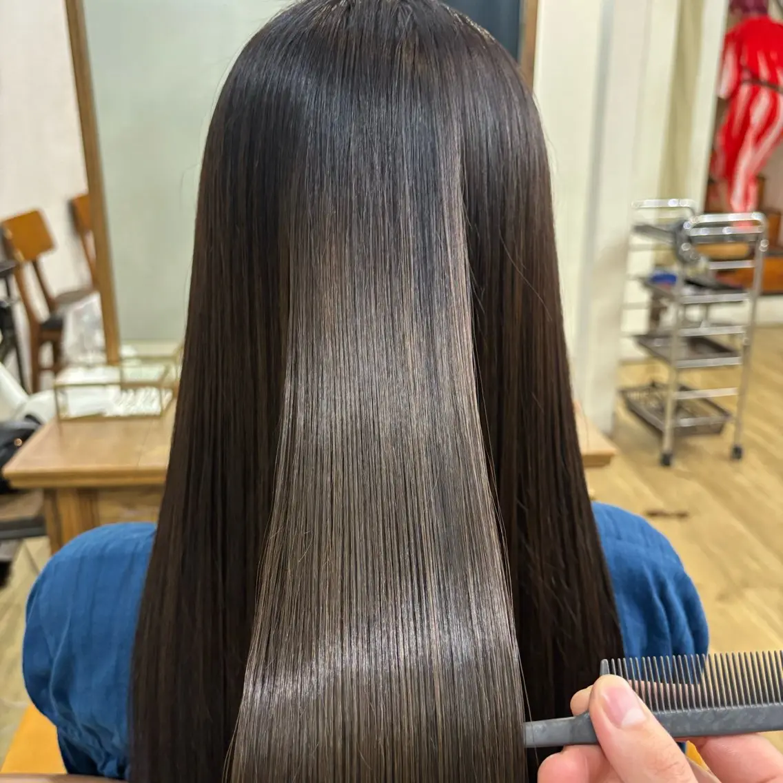 【🤩期間限定🤩艶髪プラン🤩】コスメストレート➕フルカラー➕高保湿3stepトリートメントの写真