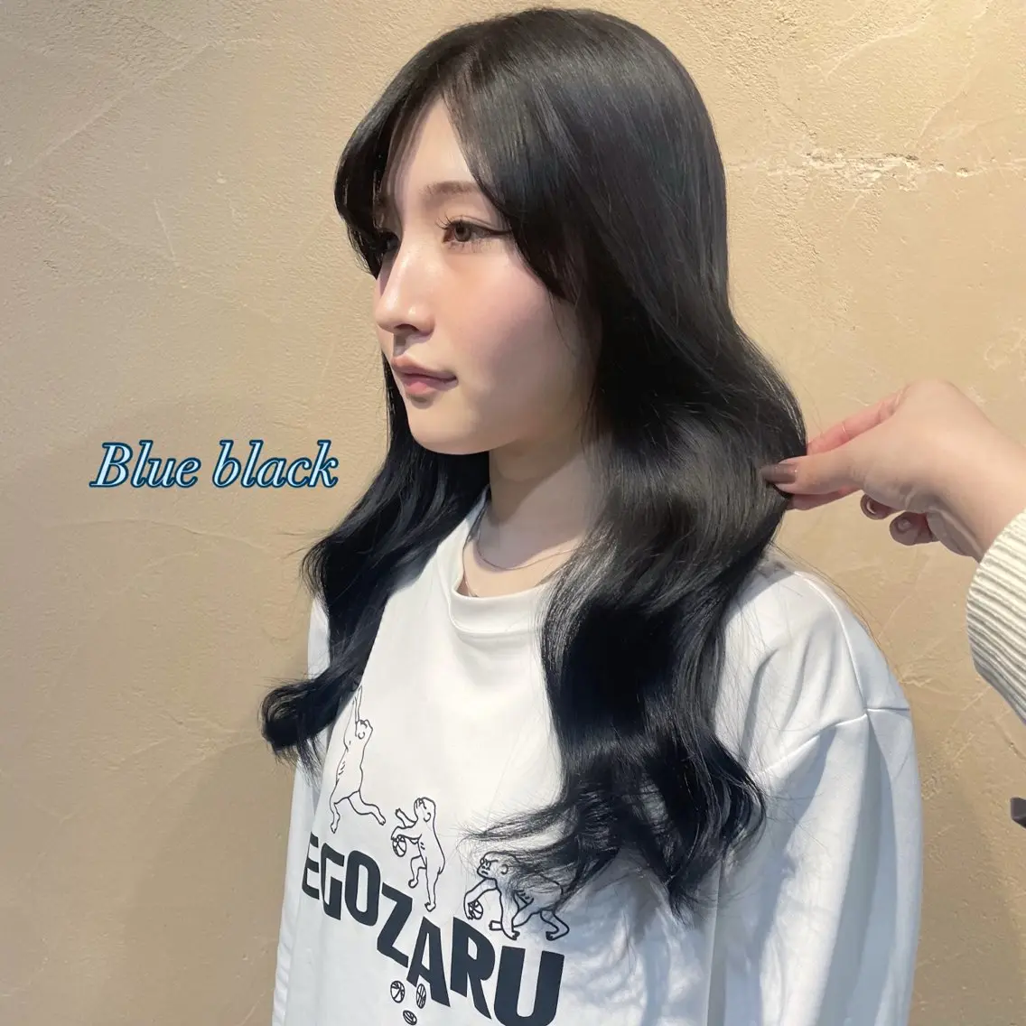 ロング カット ヘアカラー チグサ ミウのヘアスタイル