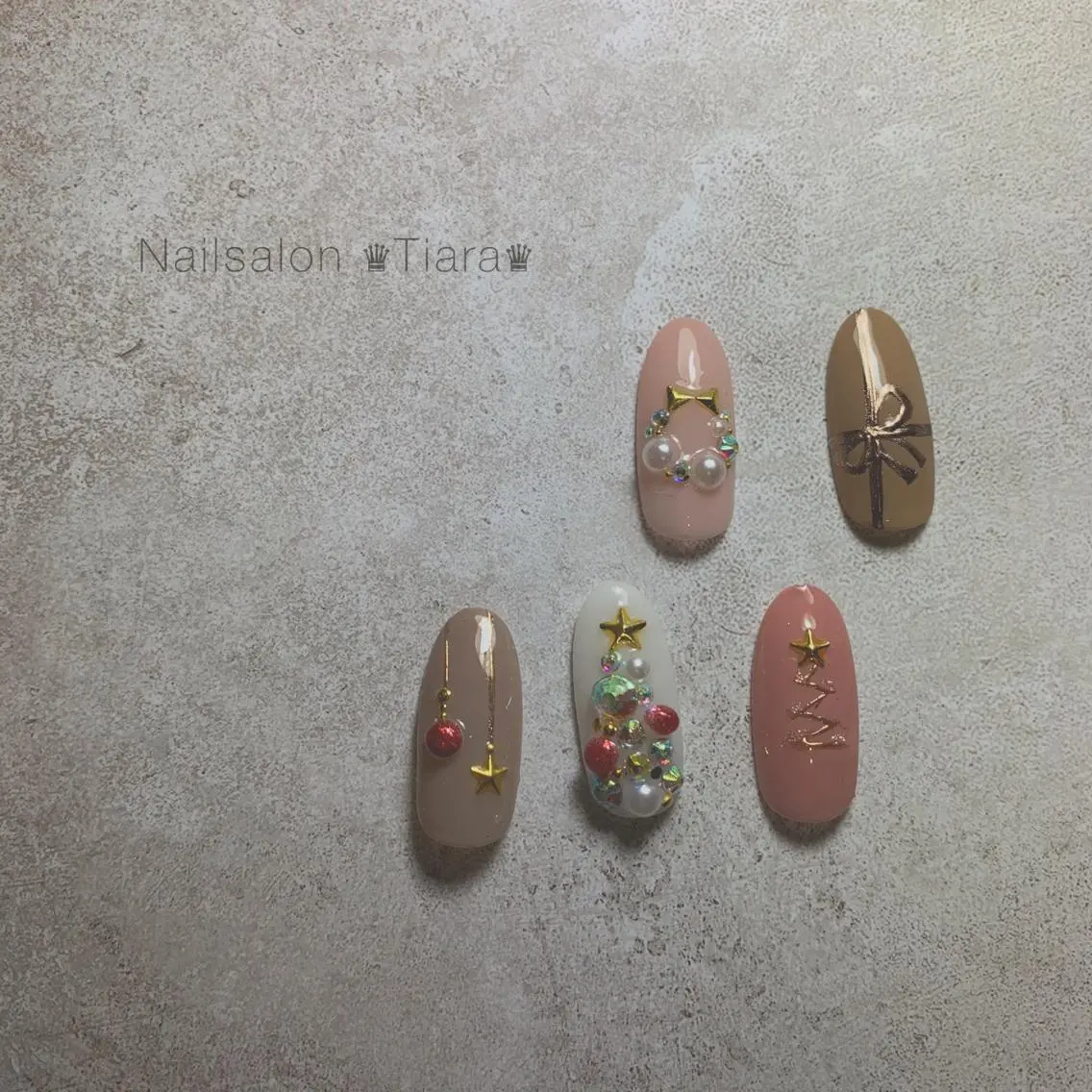 ネイル Tiara♛ティアラ 山口くるみのネイルデザイン