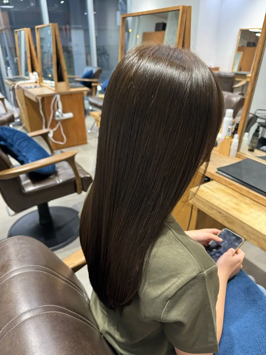 ロング カラー 髪質改善 トリートメント 安岡美咲✂︎ 艶カラー/髪質改善のヘアスタイル