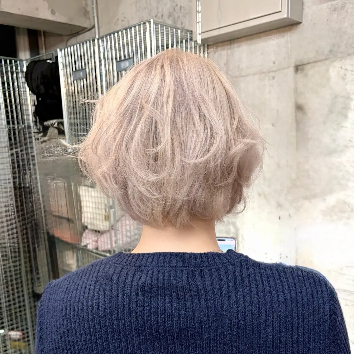 ショート カラー ヘアアレンジ ブリーチ ヘアカラー トリートメント ✨ブリーチカラー× 艶髪SUZU🛼🫧のヘアスタイル
