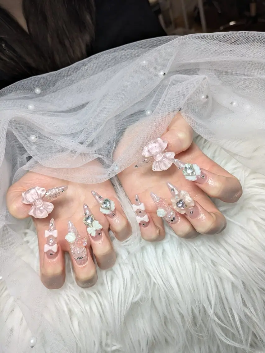 ネイル Queen Nail 柏店　クイーンネイルのネイルデザイン