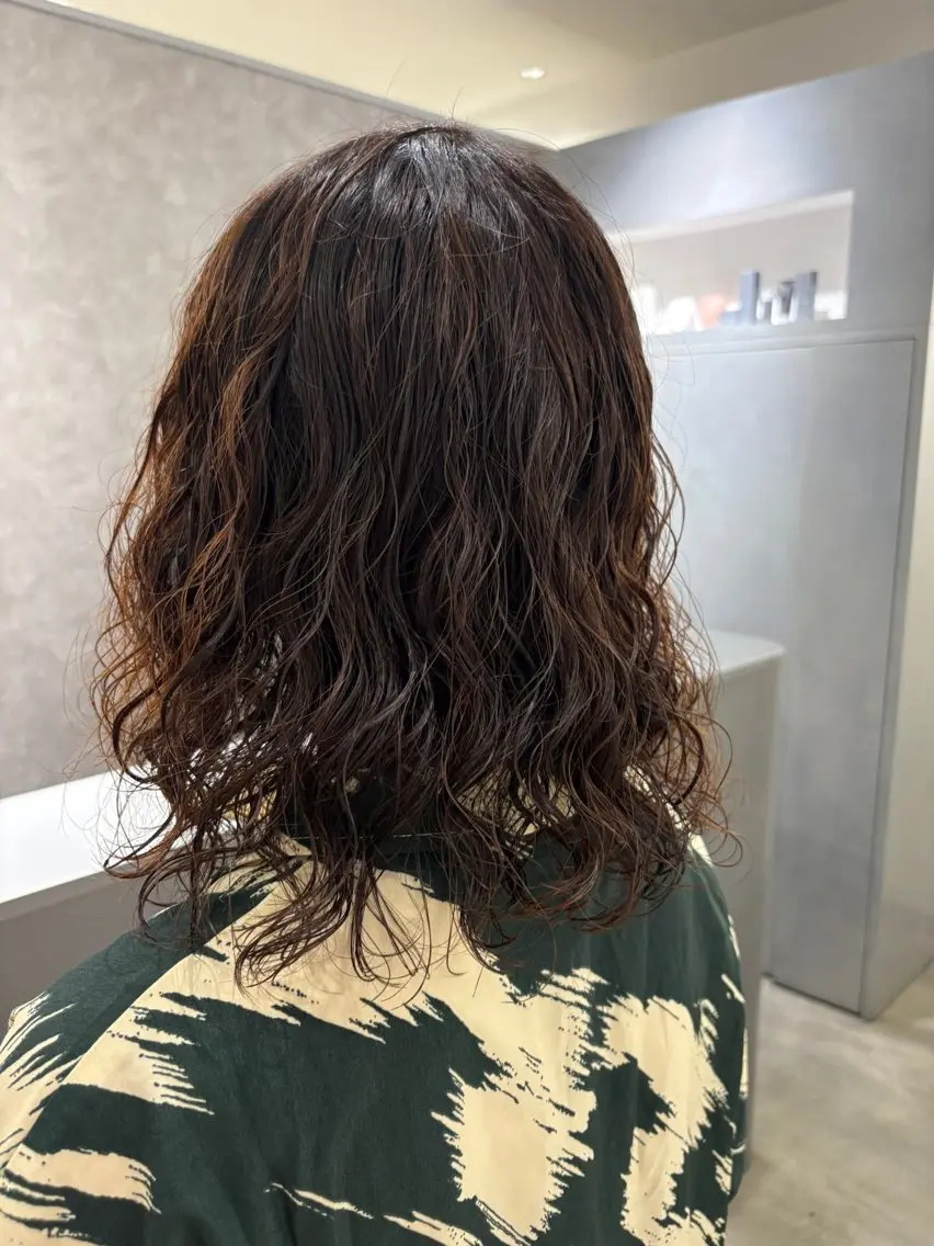 カット+パーマ レディース、メンズOK！の写真