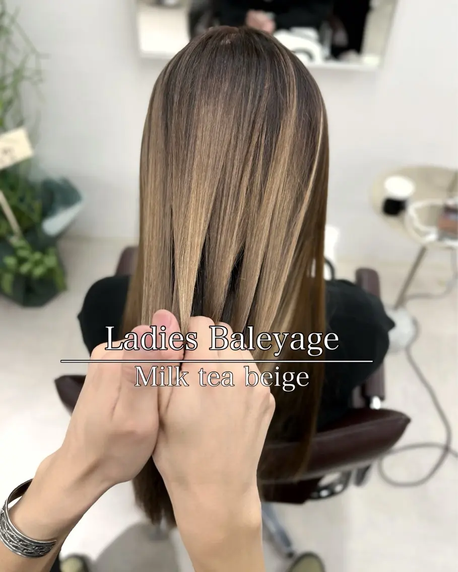 セミロング カラー ヘアアレンジ バレイヤージュ ブリーチ 透明感カラー グラデーションカラー ハイライトカラー カット ヘアカラー トリートメント ✨綺麗が続くカット ✨/星野六三四のヘアスタイル