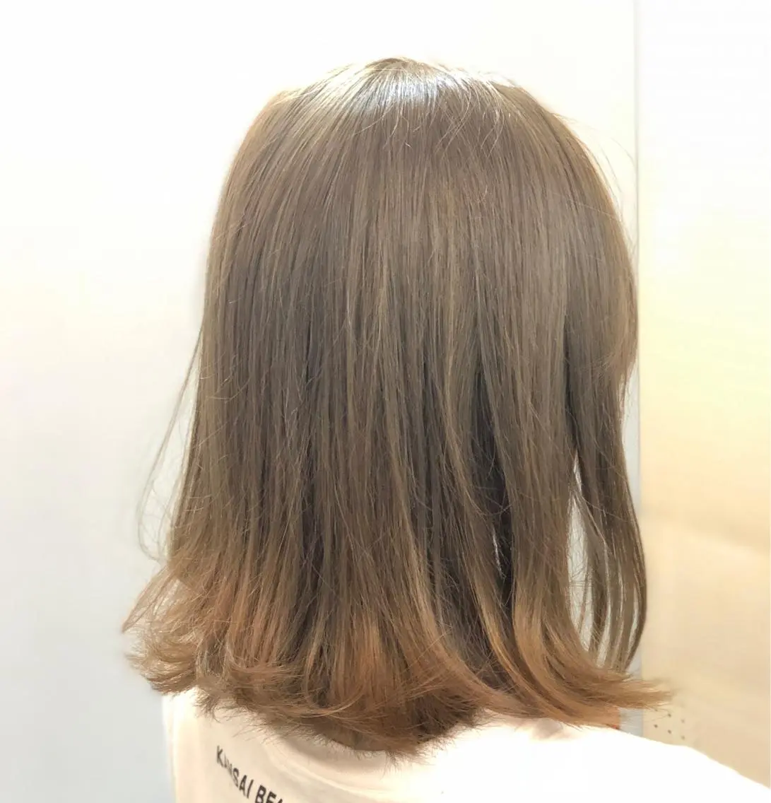 ミディアム カラー ベージュカラー ブリーチ carre hair 店長 中園 武士のヘアスタイル
