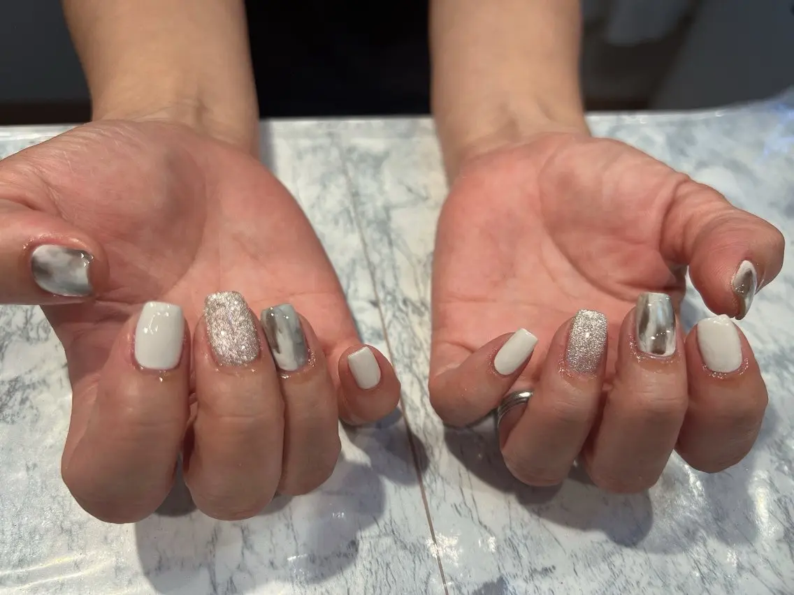 ネイル Lavish nailのネイルデザイン