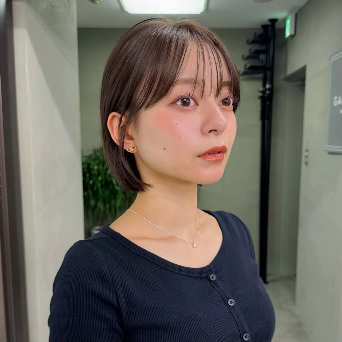 ショート カラー ボブ 柔らかいレイヤー🌿 大人ヘア/みっきーのヘアスタイル