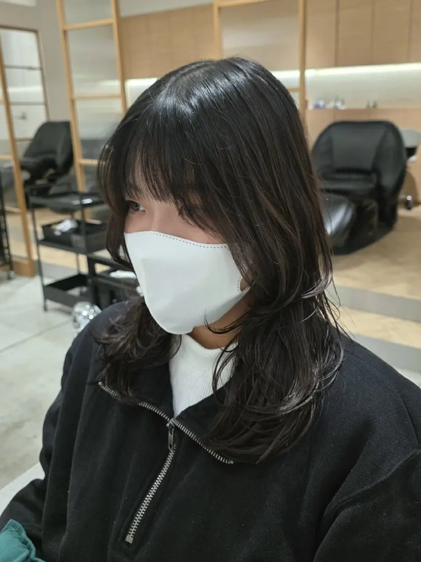 セミロング カット トリートメント ✂髪質改善ストレート NO.1 深澤 颯斗のヘアスタイル