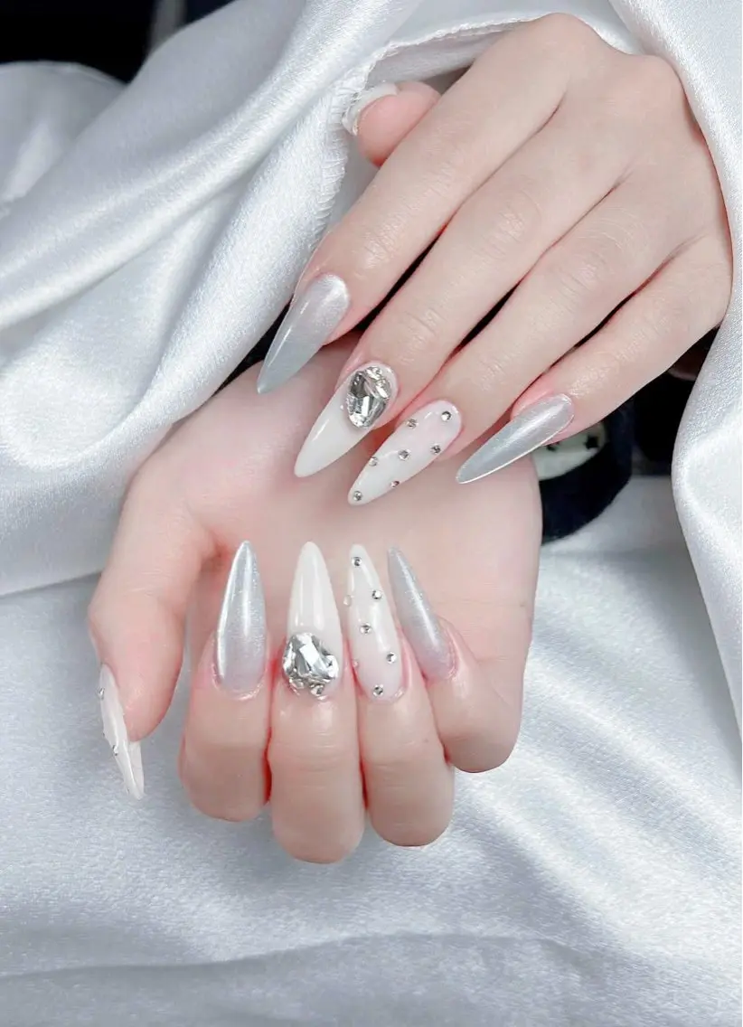 ネイル ハンドネイル Sanie Salonのネイルデザイン
