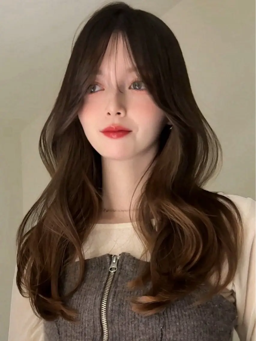 ロング 🎀 レイヤーカット カラー / 錦糸町のヘアスタイル