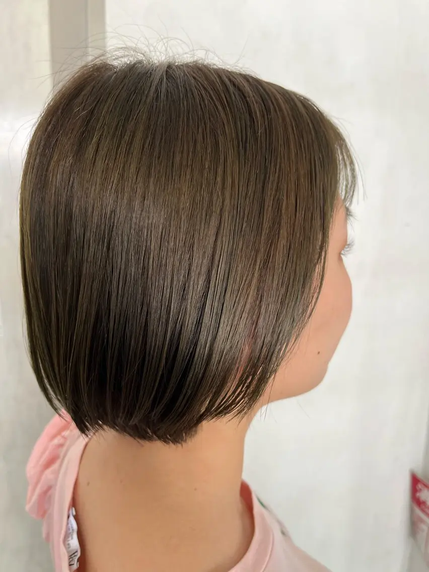 カラー ベージュカラー オリーブベージュ UMM daichi メンズパーマのヘアスタイル