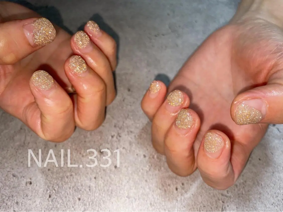 ネイル Nail 331のネイルデザイン