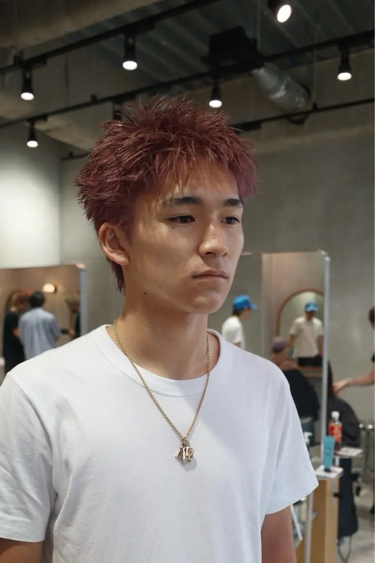 カラー メンズ メンズハイトーン ハイトーンカラー ヘアカラー 八原 良来のヘアスタイル
