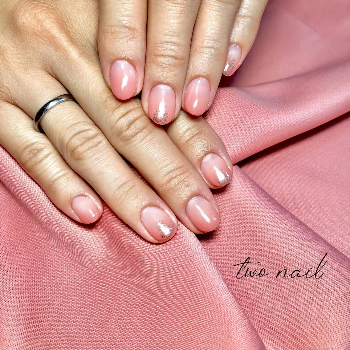ネイル アートネイル フットネイル ハート ニュアンスネイル ホワイト ハンドネイル two nailのネイルデザイン