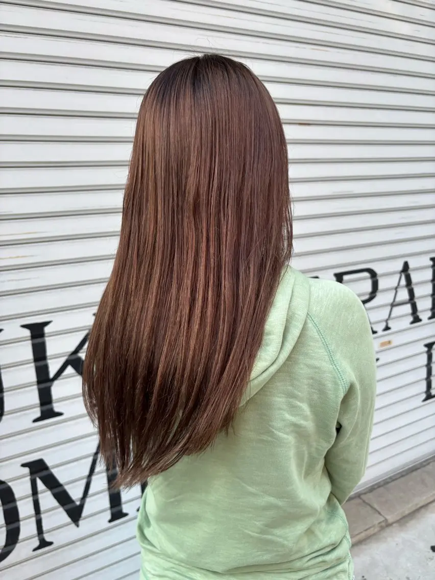 ロング ヘアカラー 大西 柚羽のヘアスタイル