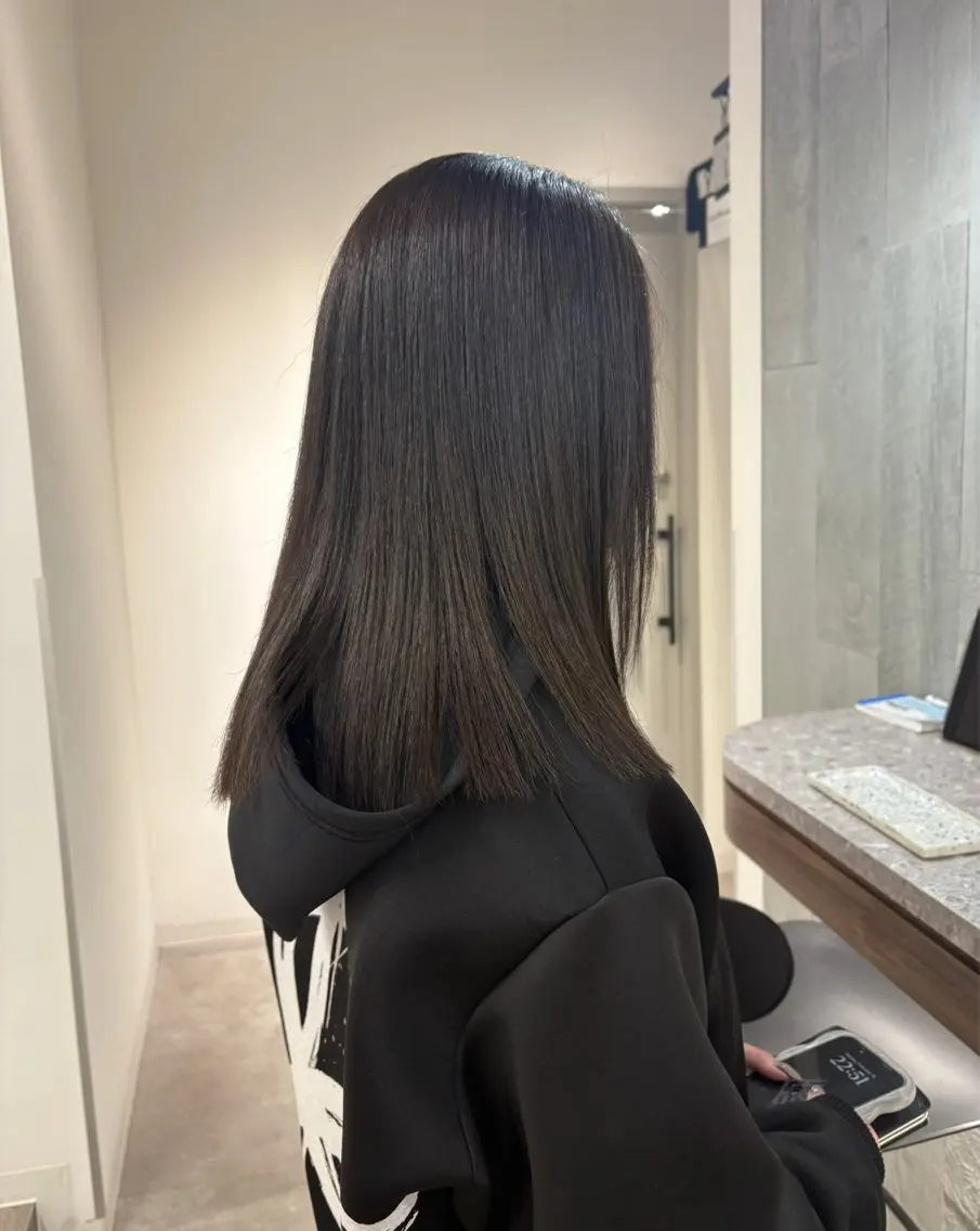 ⌇2回目以降〜⌇cut & 縮毛矯正 🤍癖の強い広がる髪もしっかりストレートに💭♡ダメージレスな縮毛矯正𓂅の写真