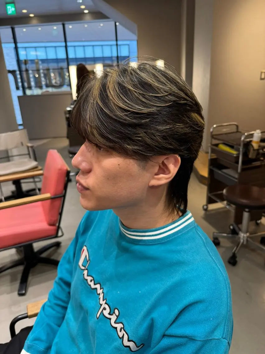 ミディアム カラー メンズ unopulir 景山 凌のヘアスタイル