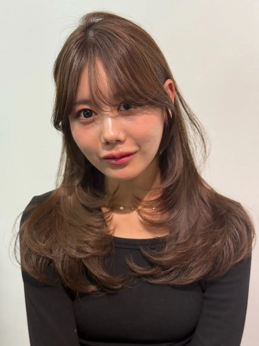 ロング カラー カット ヘアカラー 韓国レイヤー／ 透明感カラー福島海翼のヘアスタイル