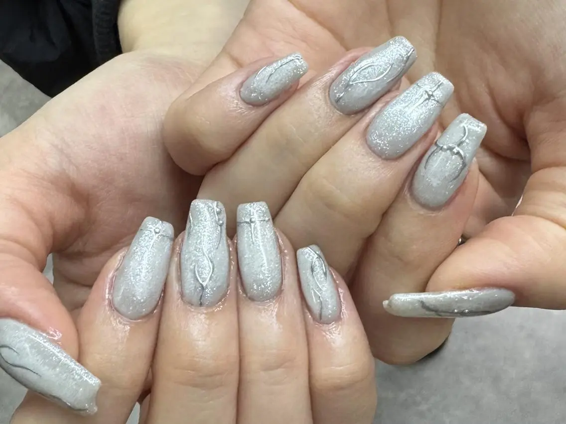 ネイル ジェルネイル 韓国ネイル ニュアンスネイル ワンホンネイル ハンドネイル nailstudio eviz新宿店のネイルデザイン