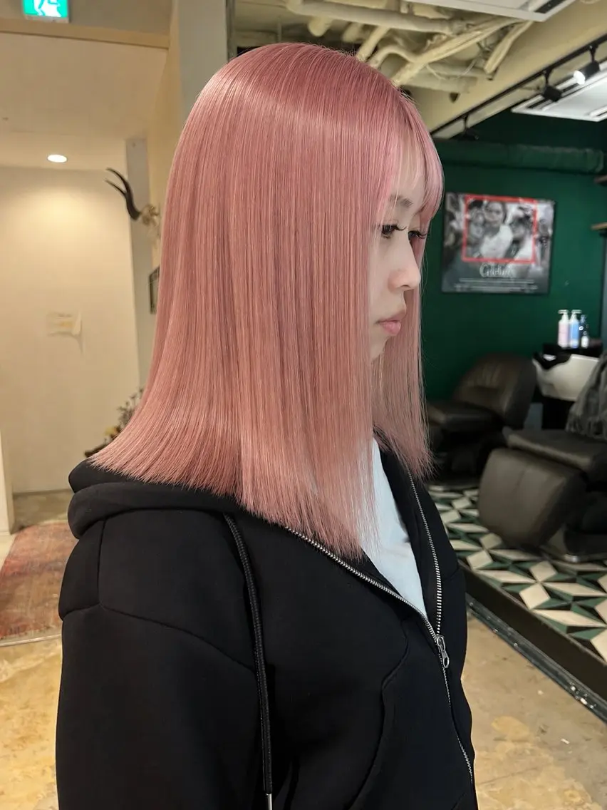 カラー ヘアカラー トリートメント アイブロウ&マツパ カラーモデルまなみのマツエク・マツパデザイン
