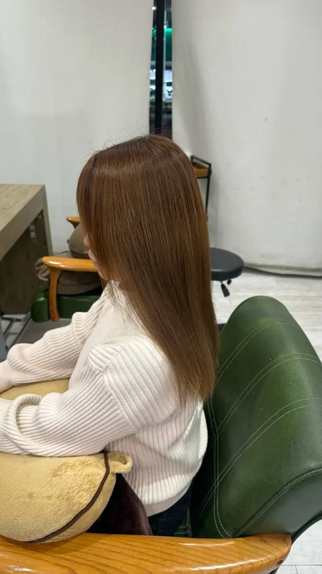 ミディアム 縮毛矯正 縮毛矯正 トリートメント 磯貝七海/ カット/ブリーチのヘアスタイル