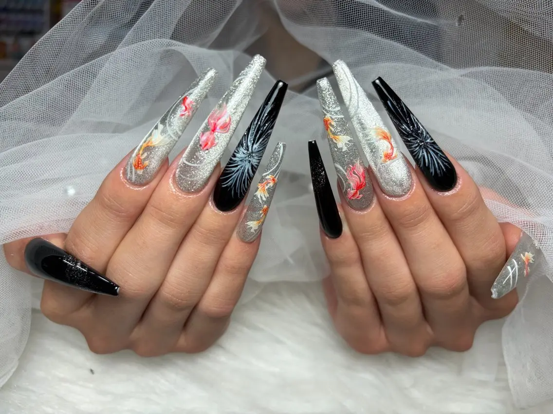 ネイル アートネイル 長さ出し ジェルネイル 韓国ネイル マグネットネイル ハンドネイル Cloudy Chan Nailのネイルデザイン
