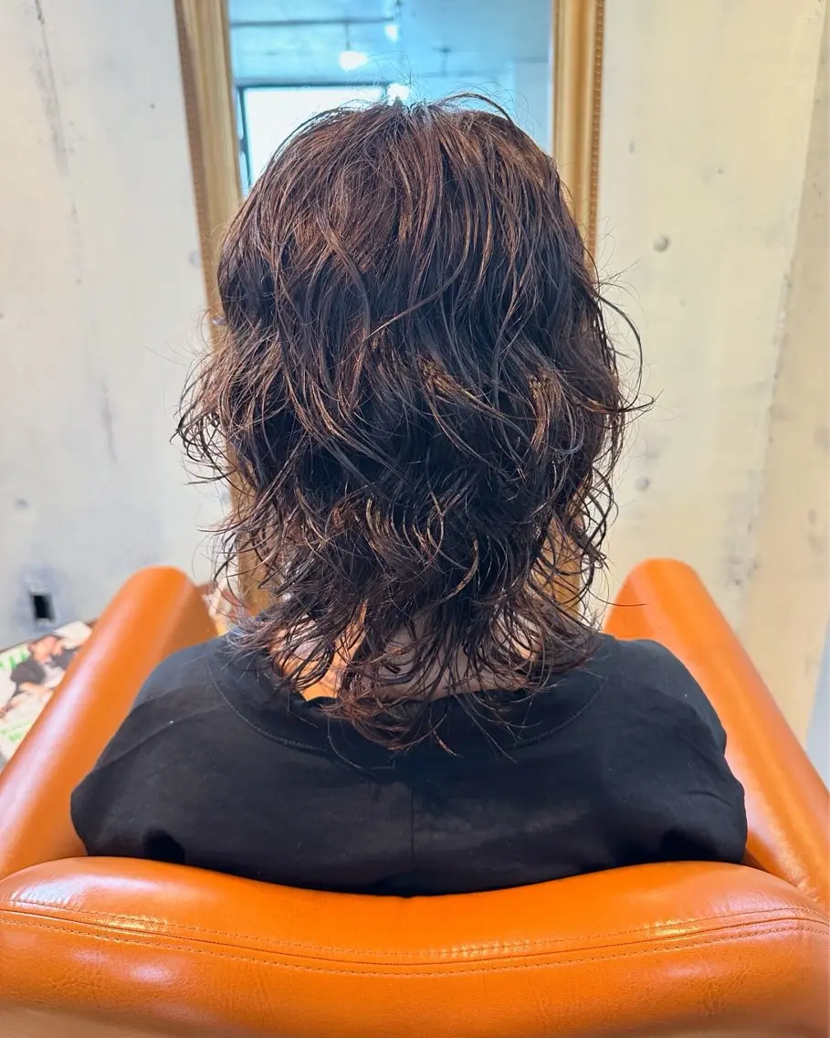 ミディアム パーマ ミディアムパーマ ウルフカット マエダ カズエ🫶 coronahairのヘアスタイル