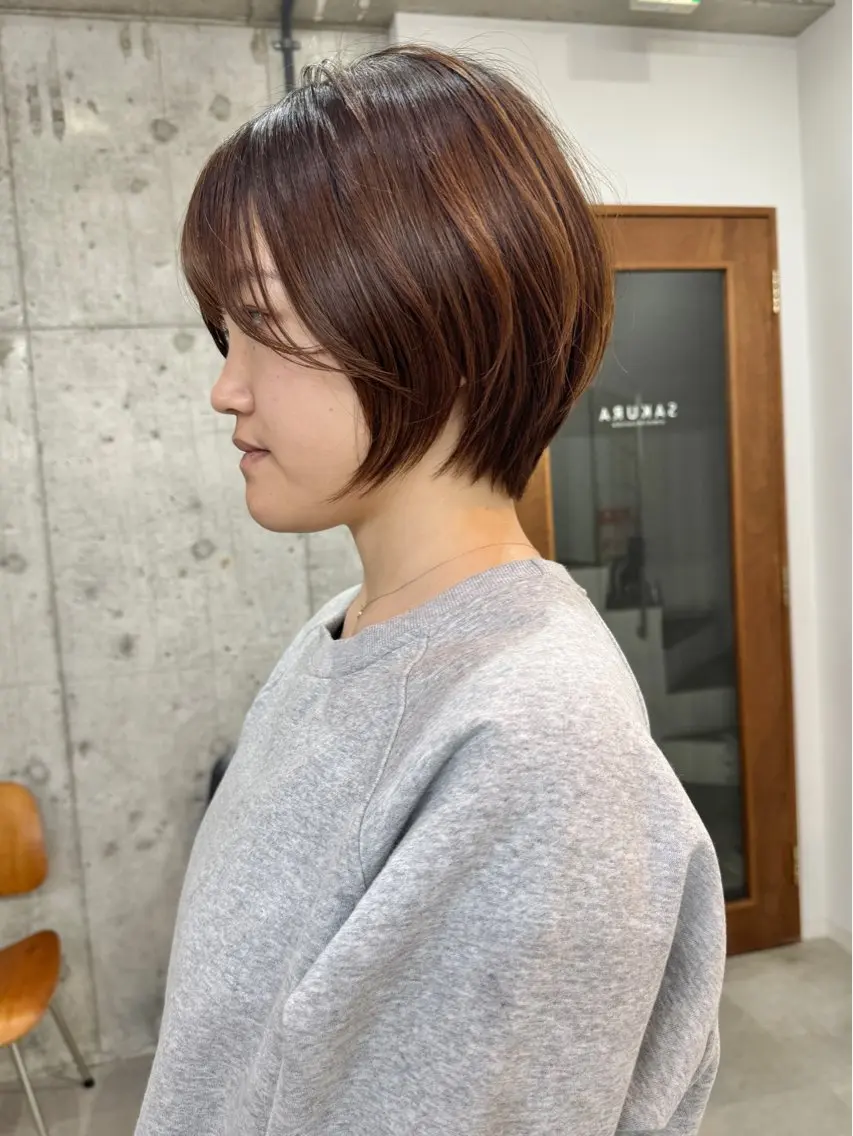 ショート 切りっぱなしボブ/ ブリーチカラー/大塚のヘアスタイル