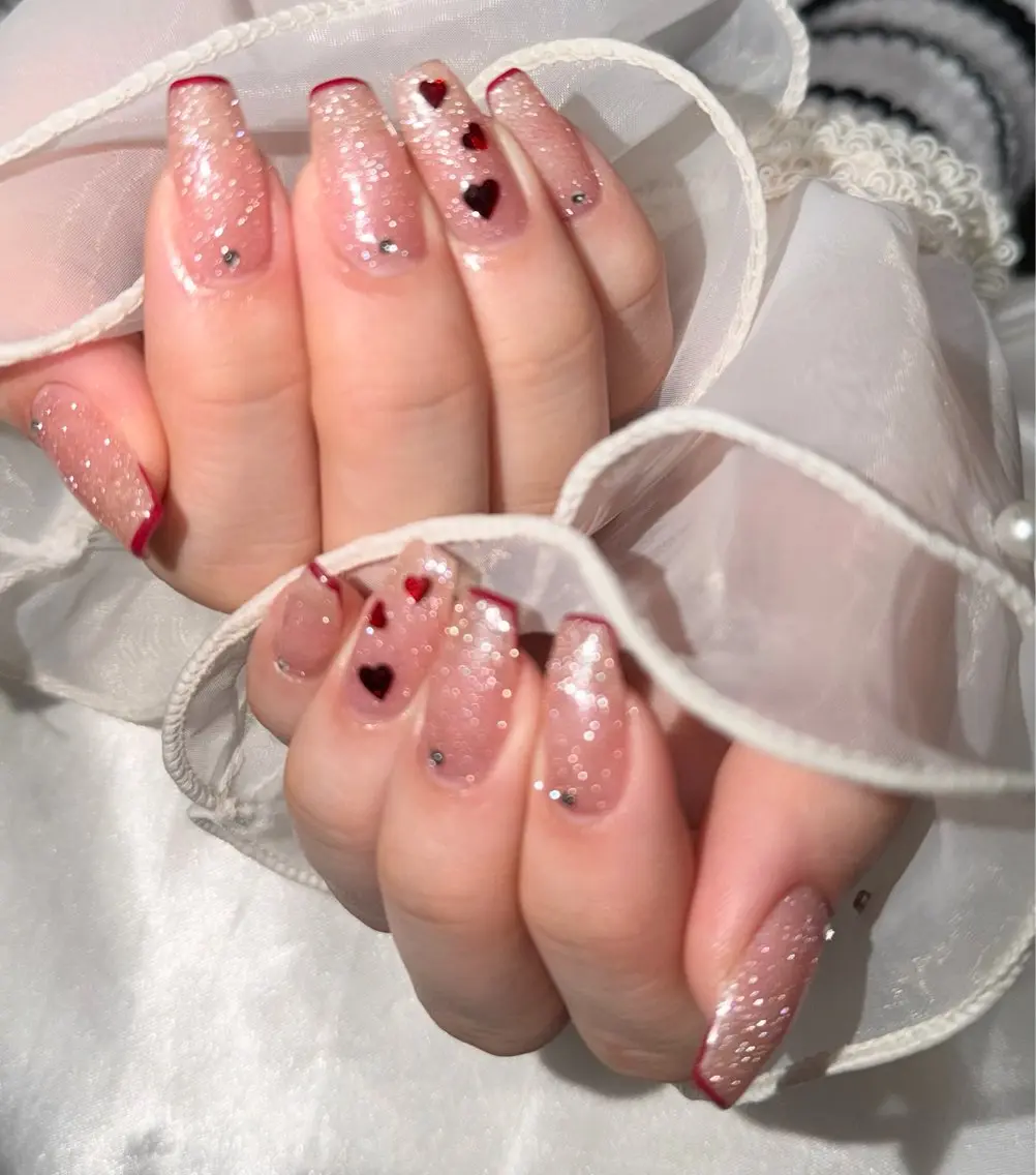 ネイル フラッシュネイル バレンタイン salon de Tiara 碧のネイルデザイン