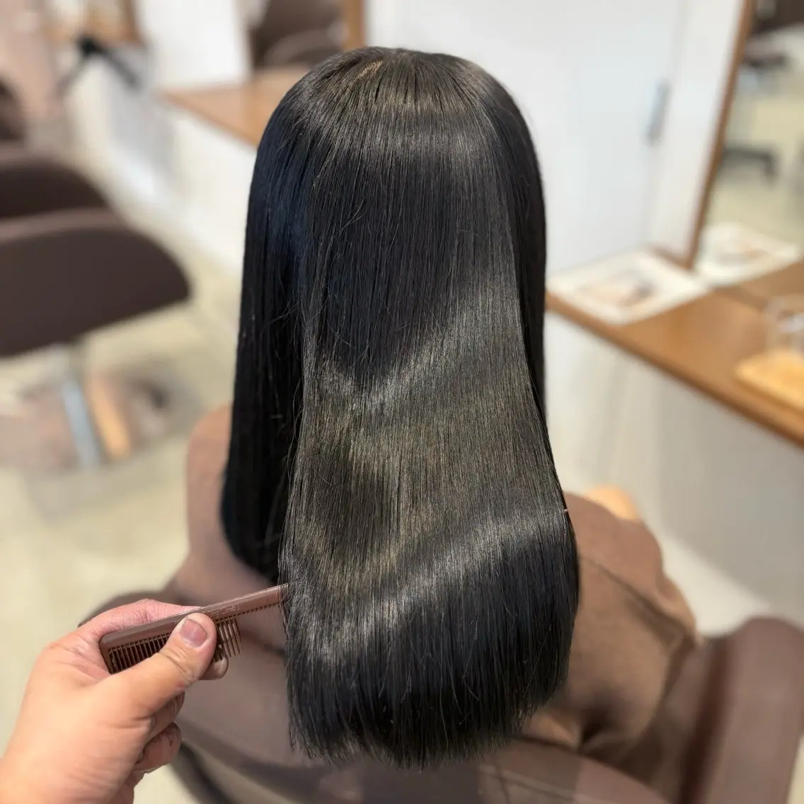 ミディアム カラー ヘアカラー トリートメント Cerc 髪質改善 ユリカ 🪽のヘアスタイル