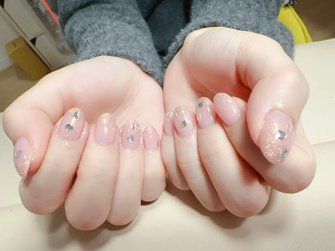ネイル ハンドネイル NAIL CIRCLESのネイルデザイン