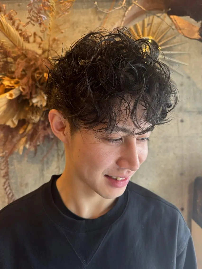 ショート パーマ メンズ ISAMU メンズ/透明感カラーのヘアスタイル
