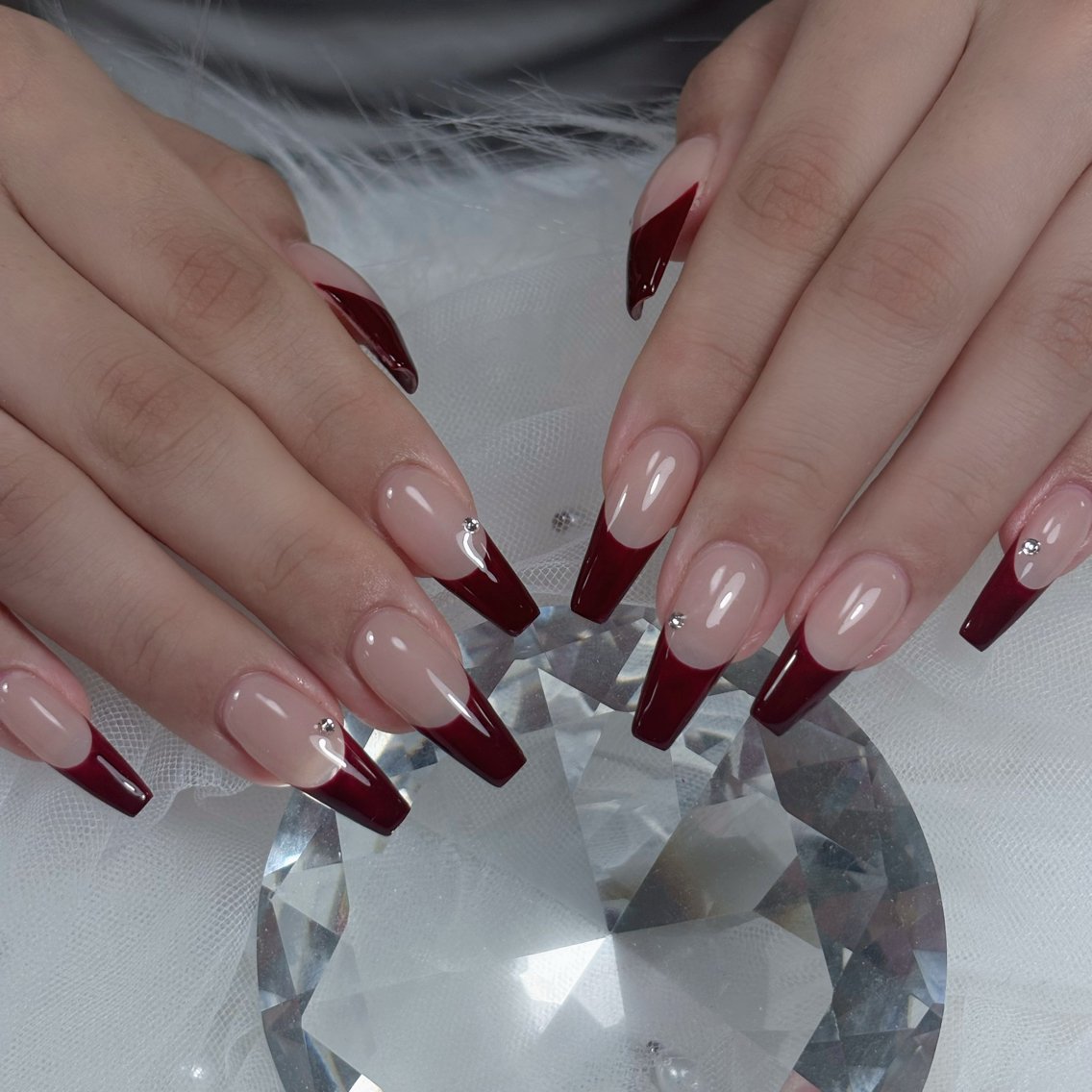 ネイル ジェルネイル キラキラネイル ロングネイル マグネットネイル 持ち込み ハンドネイル Sully Nail Labのネイルデザイン