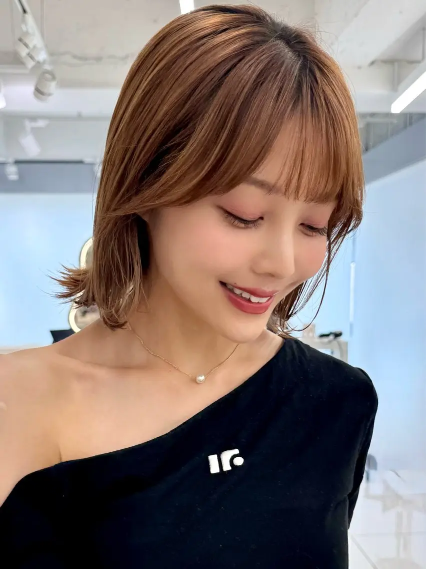 カラー 石川 真尋のヘアスタイル