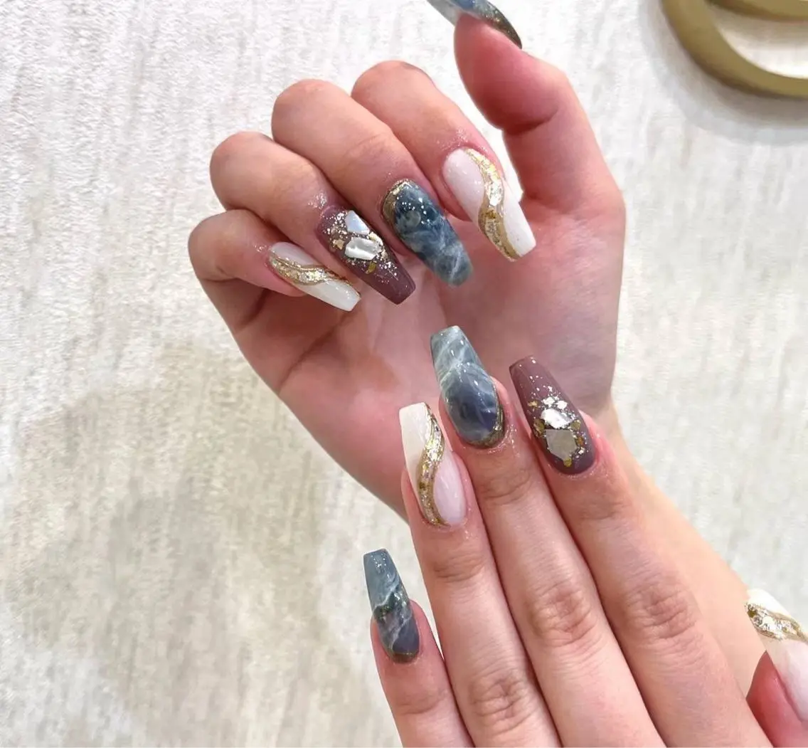 ネイル アートネイル フラワーネイル フットネイル ジェルネイル マグネットネイル Babarla Nailのネイルデザイン